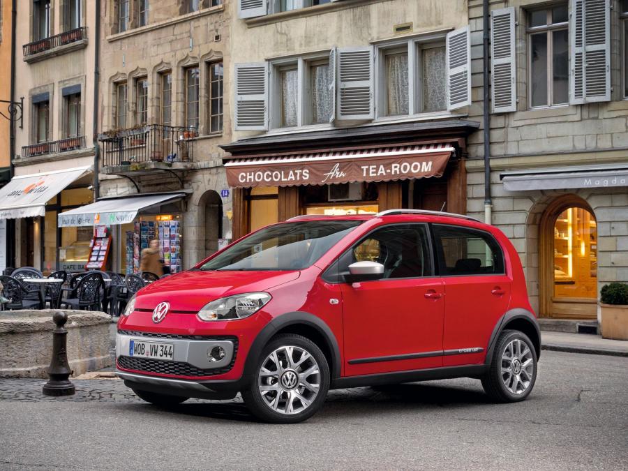  Volkswagen Cross up! 2013 года  (фото 21 из 44)
